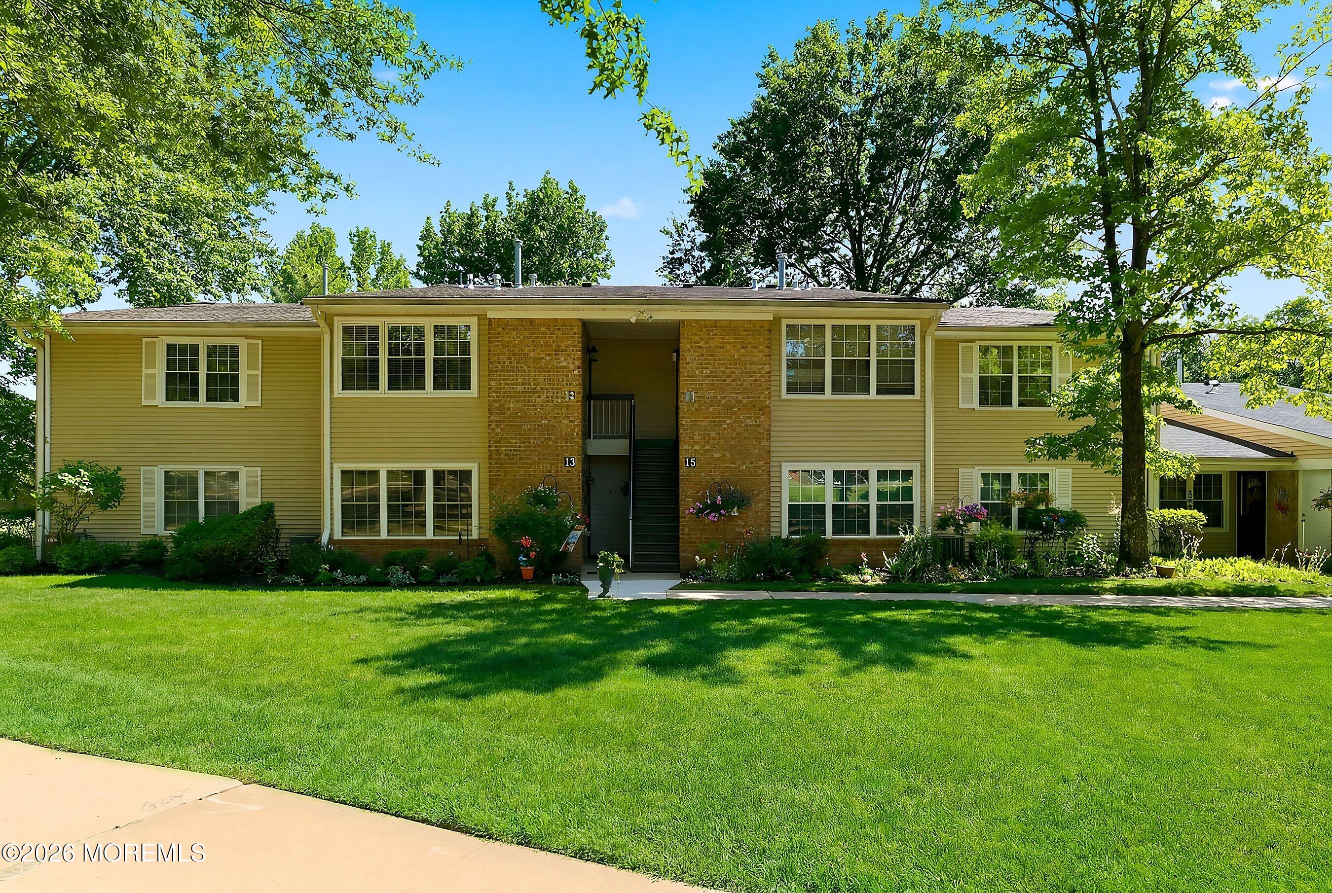 11 Boxwood Terrace Red Bank NJ 07701