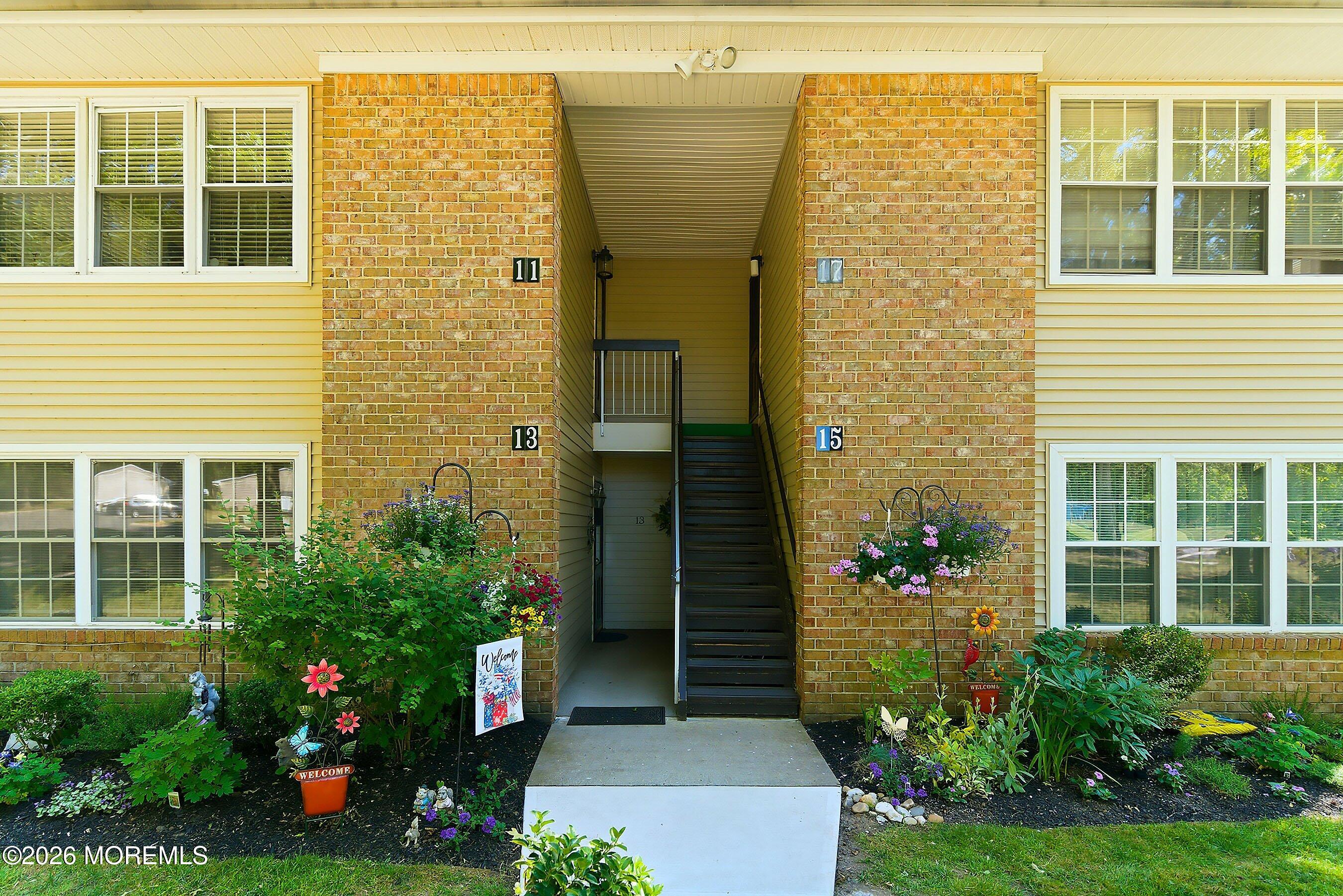 11 Boxwood Terrace Red Bank NJ 07701