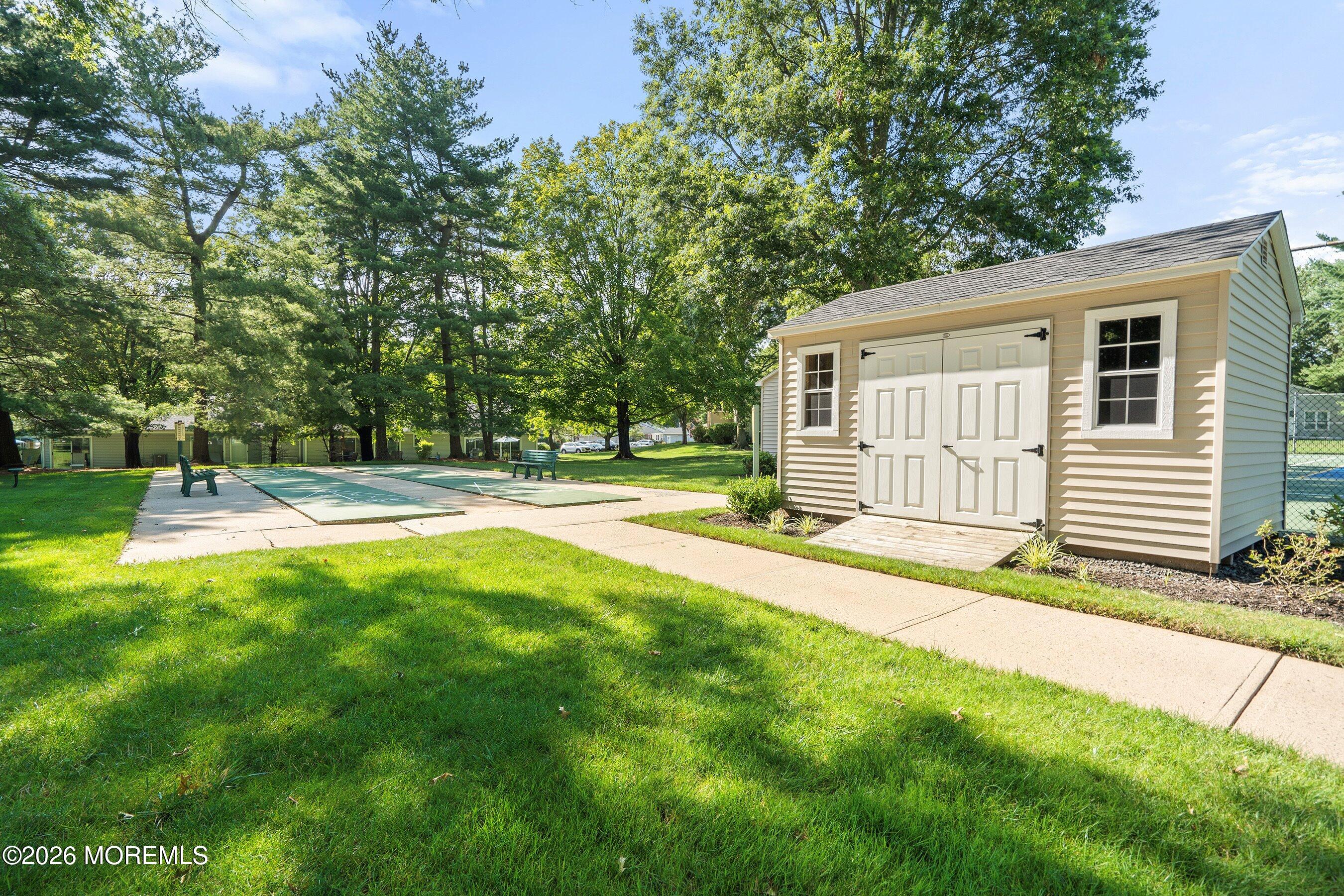 11 Boxwood Terrace Red Bank NJ 07701