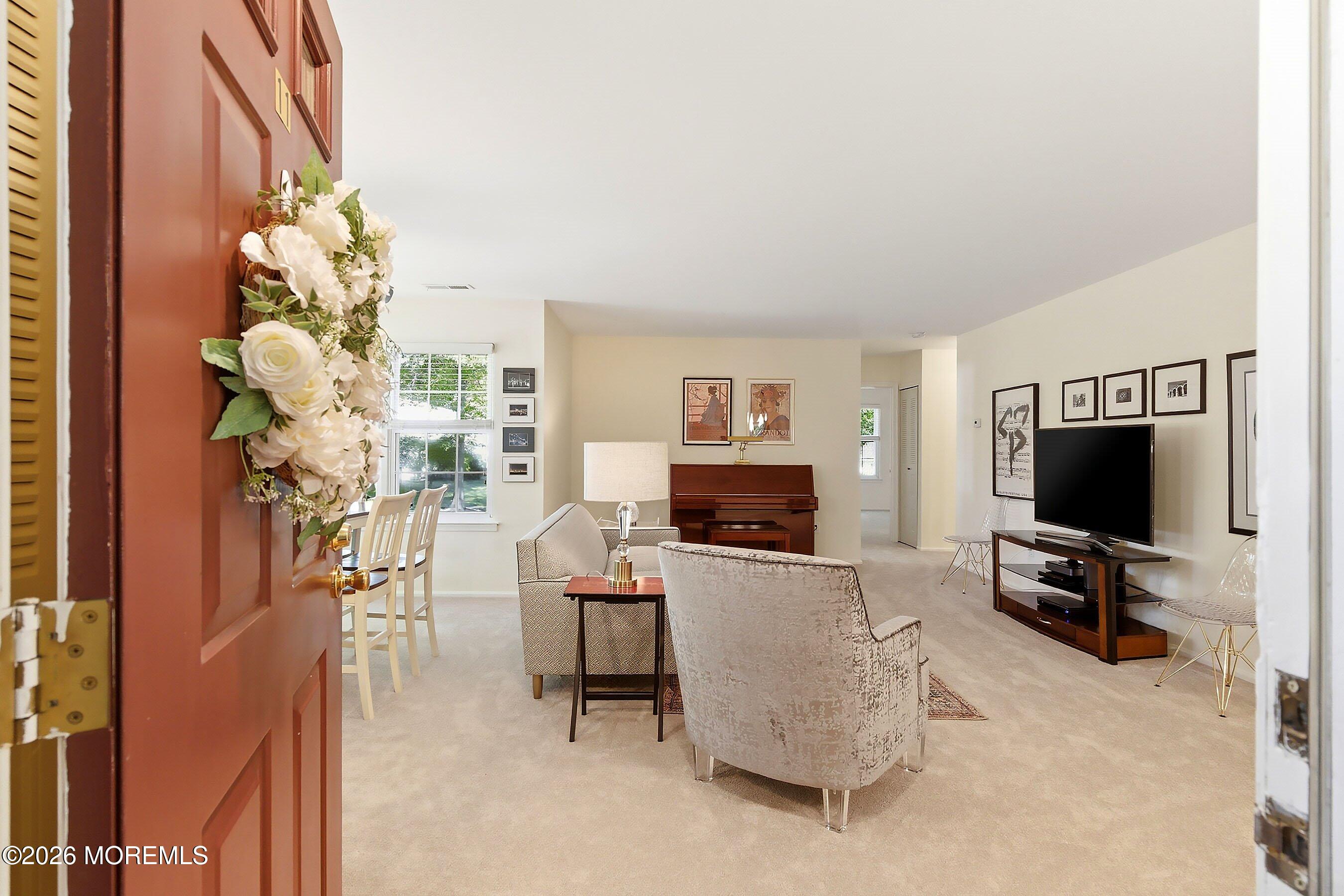 11 Boxwood Terrace Red Bank NJ 07701