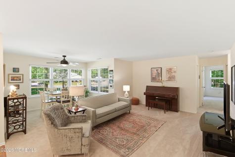 11 Boxwood Terrace Red Bank NJ 07701