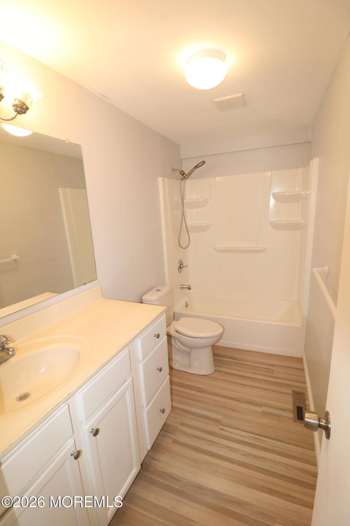 17 W Delaware Drive Little Egg Harbor NJ 08087