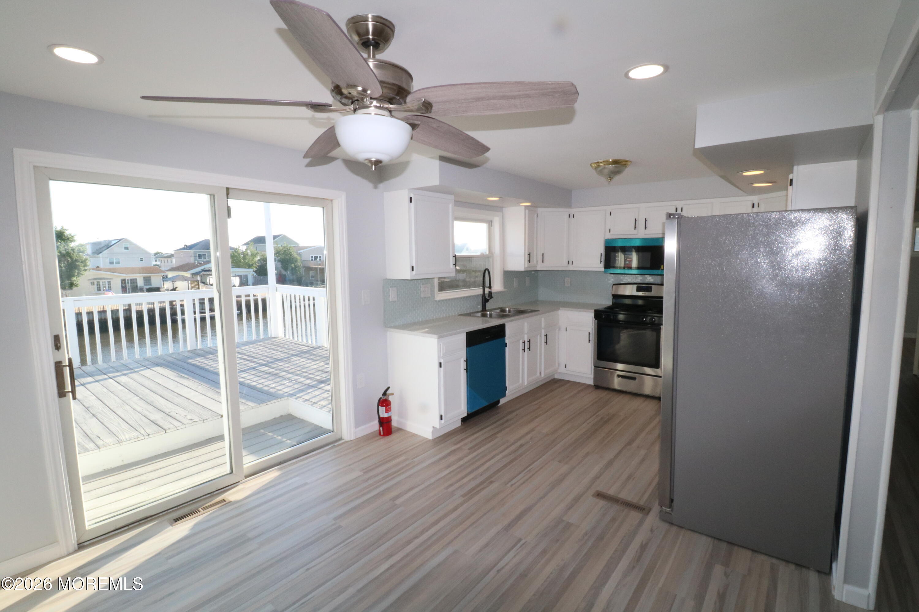 17 W Delaware Drive Little Egg Harbor NJ 08087