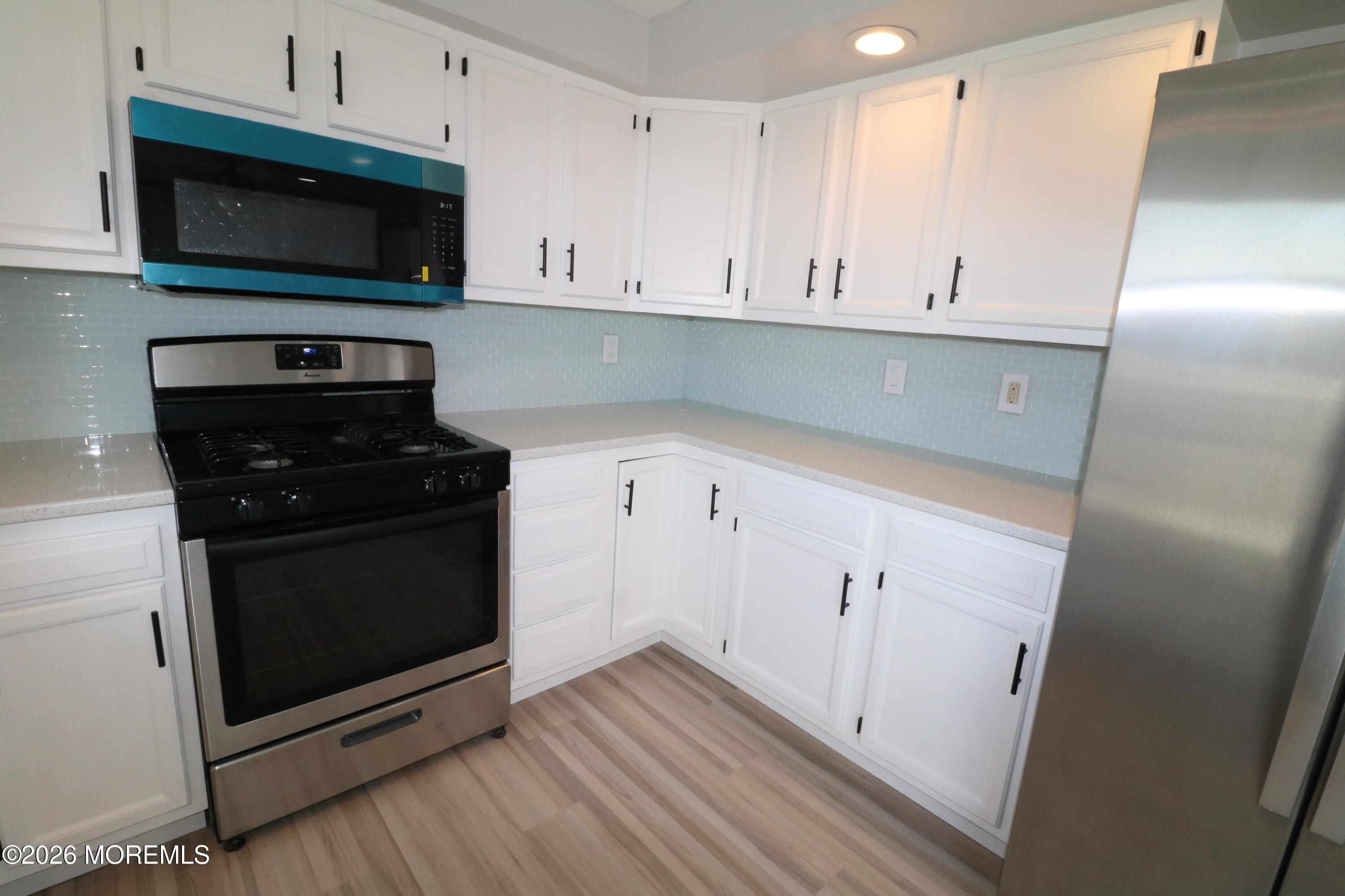 17 W Delaware Drive Little Egg Harbor NJ 08087