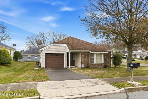 25 Willow Drive Barnegat NJ 08005