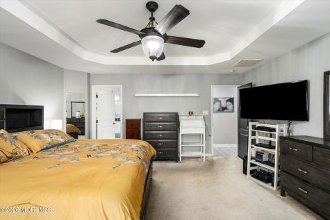 5 Pin Oak Drive New Egypt NJ 08533