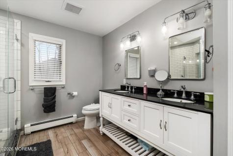5 Pin Oak Drive New Egypt NJ 08533