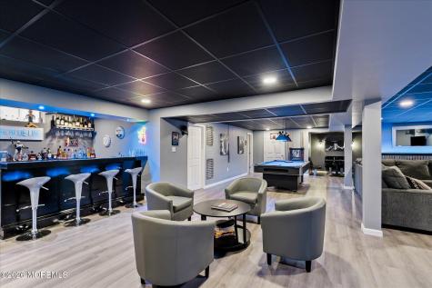 5 Pin Oak Drive New Egypt NJ 08533