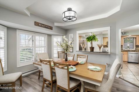 5 Pin Oak Drive New Egypt NJ 08533