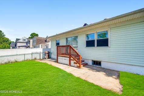 75 Narrumson Road Manasquan NJ 08736