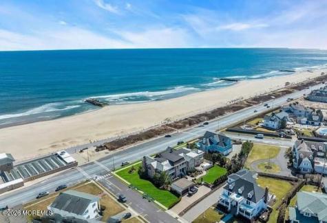 75 Narrumson Road Manasquan NJ 08736