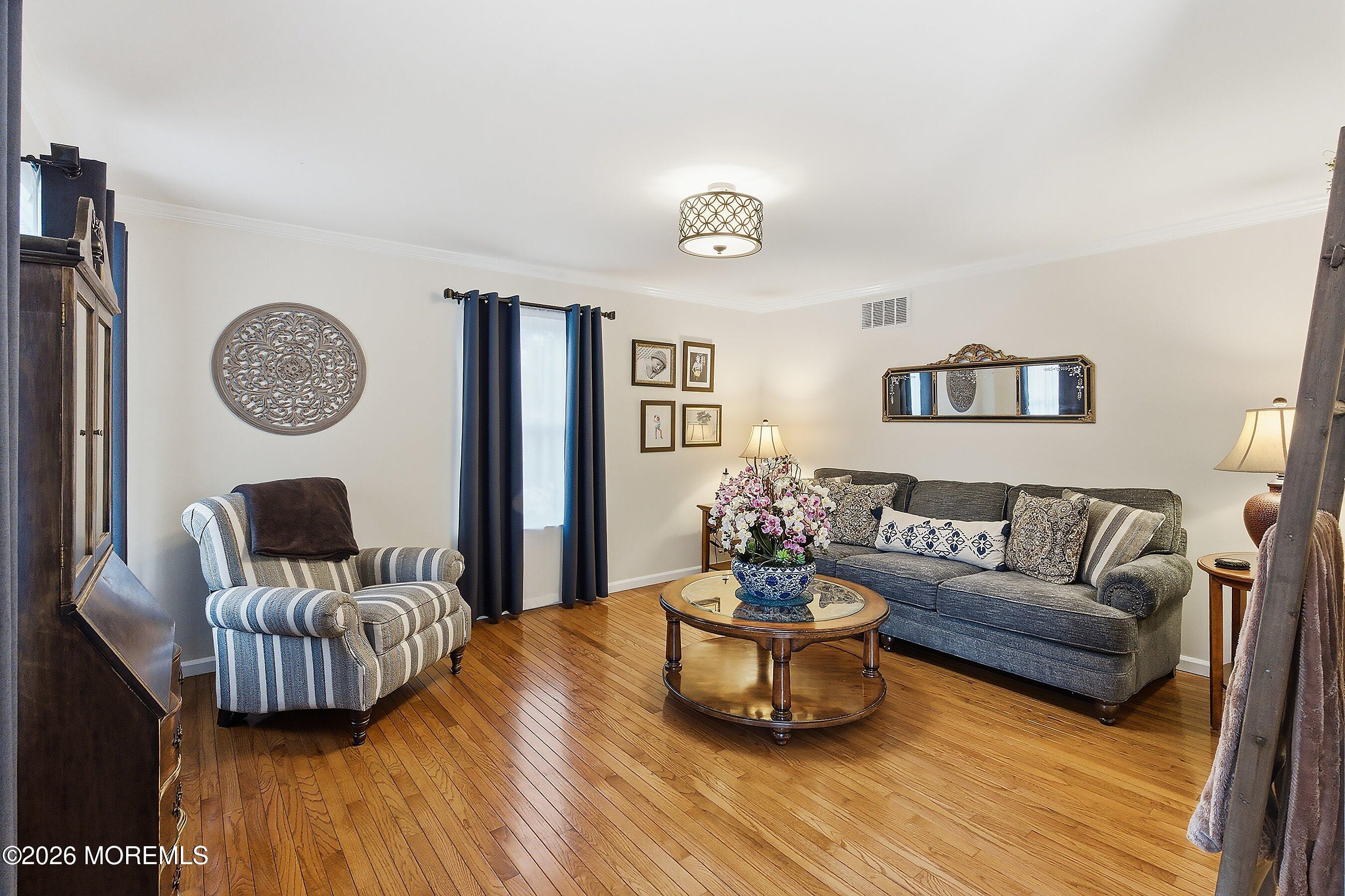 18 Hemlock Drive New Egypt NJ 08533