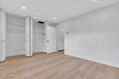 1021B Aberdeen Drive Lakewood NJ 08701