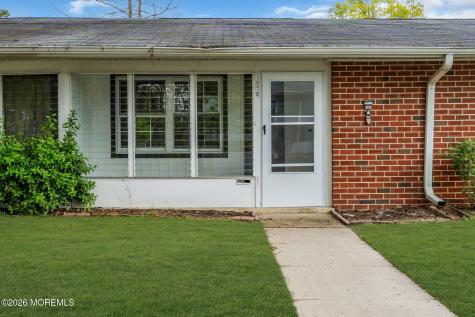 1021B Aberdeen Drive Lakewood NJ 08701