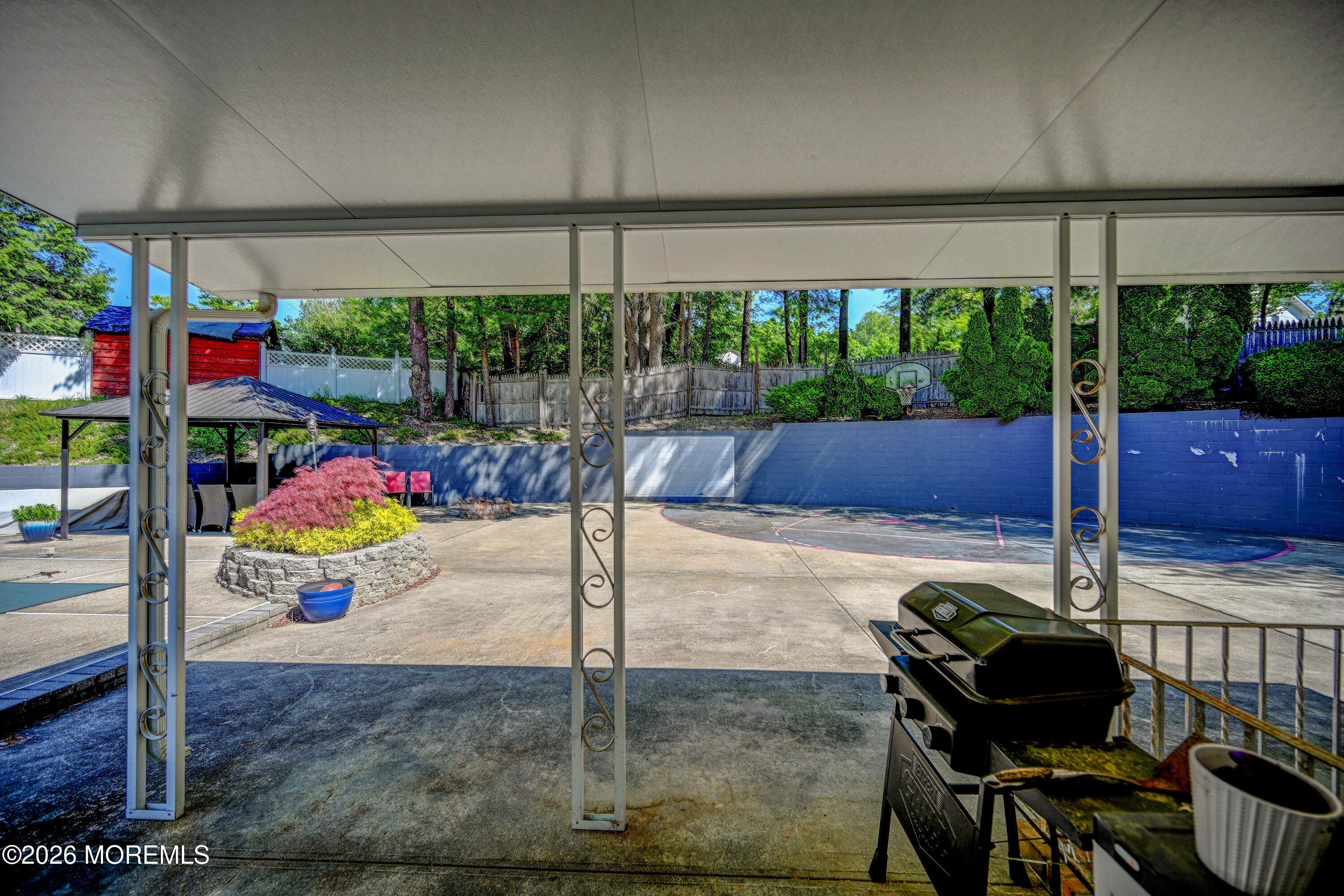 2 Dover Street Jackson NJ 08527