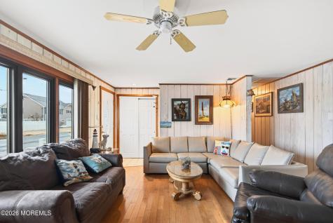 4 Rona Lane Beach Haven West NJ 08050
