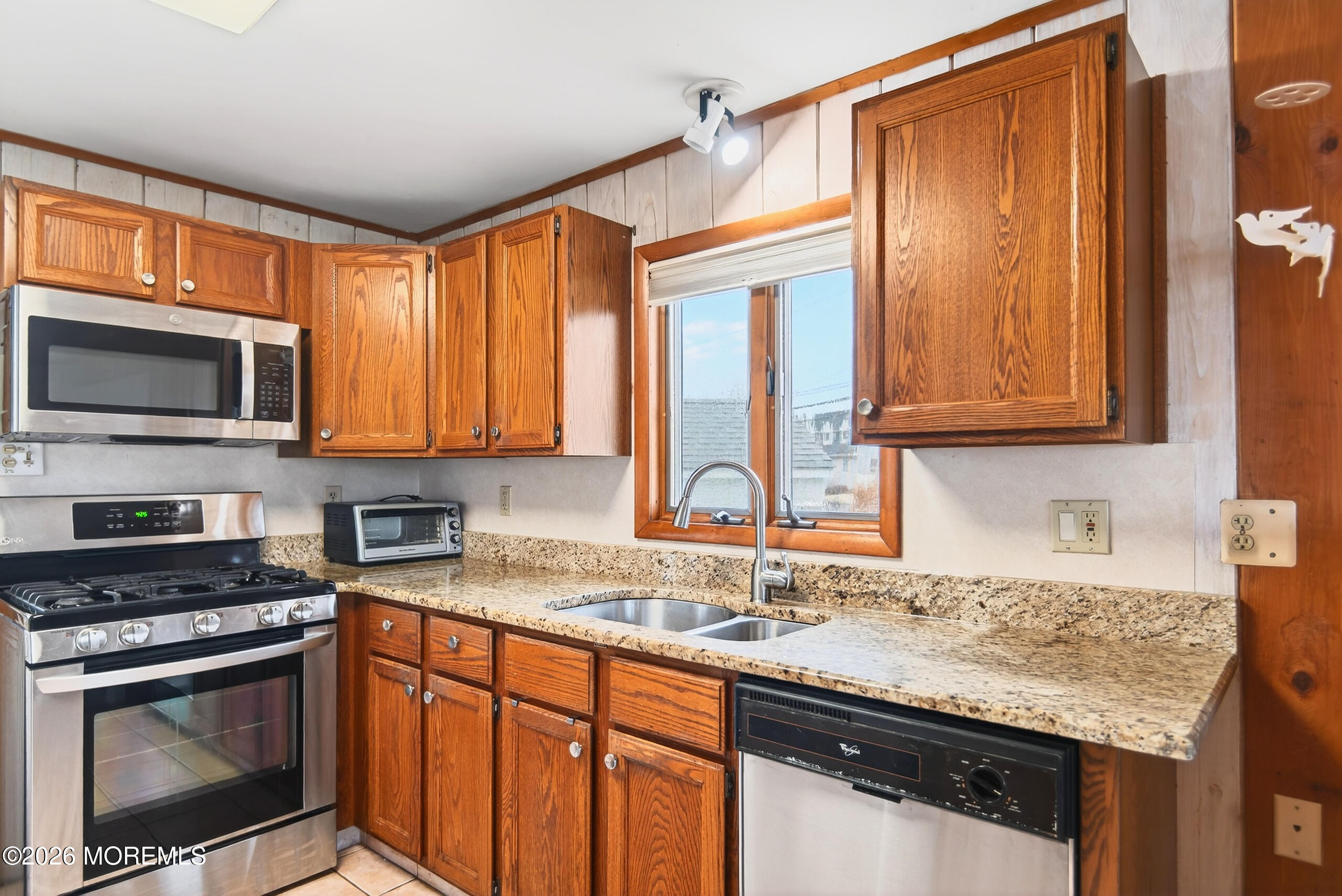 4 Rona Lane Beach Haven West NJ 08050