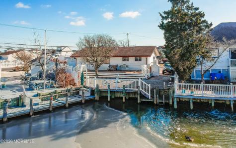 4 Rona Lane Beach Haven West NJ 08050
