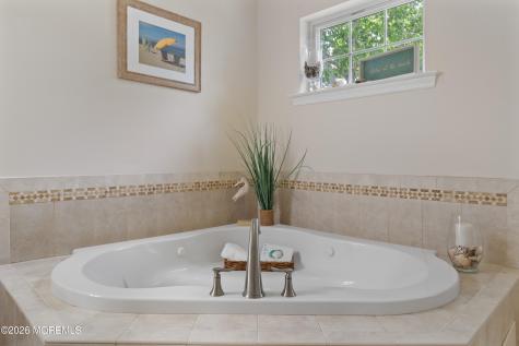 480 Pirate Lane Manahawkin NJ 08050