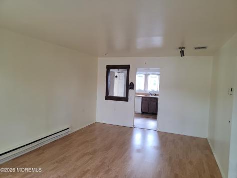 31 Chelsea Drive Whiting NJ 08759