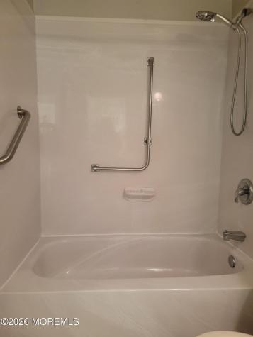31 Chelsea Drive Whiting NJ 08759