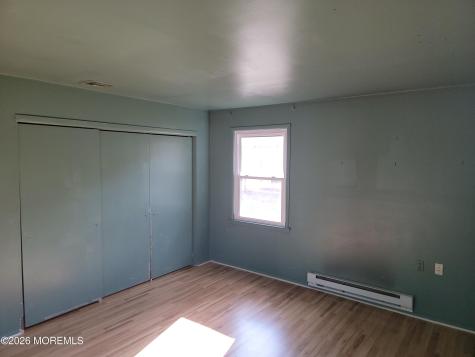 31 Chelsea Drive Whiting NJ 08759