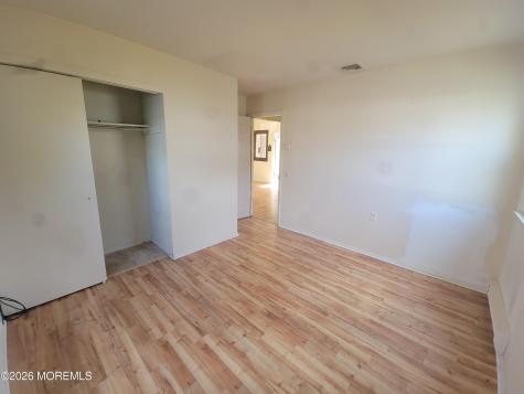 31 Chelsea Drive Whiting NJ 08759