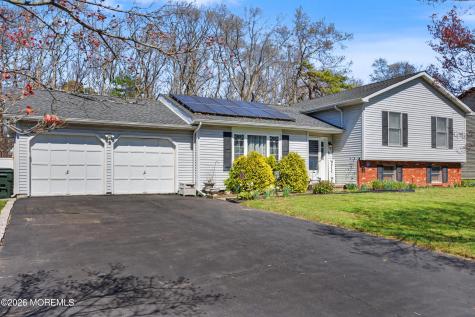 3 Hemlock Hill Road Jackson NJ 08527
