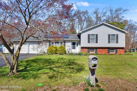 3 Hemlock Hill Road Jackson NJ 08527