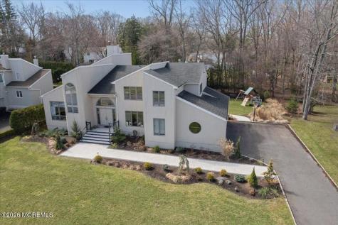 220 Tracy Drive Morganville NJ 07751