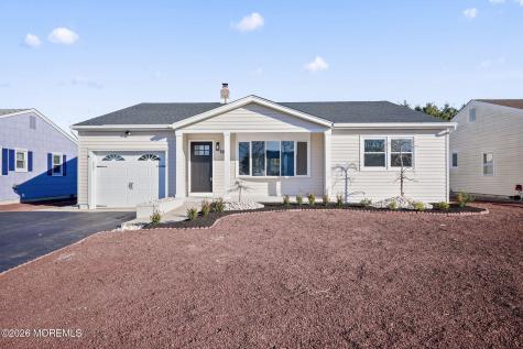 12 Oakfield Road Toms River NJ 08757