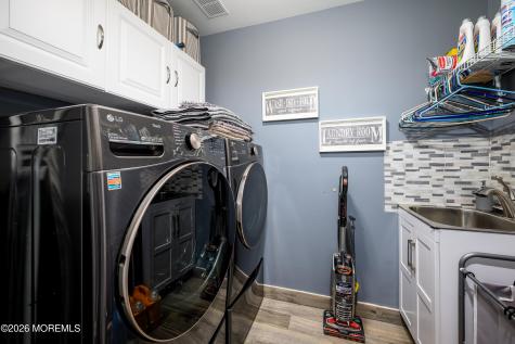 26 Ivy Hill Road Lakewood NJ 08701