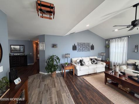 26 Ivy Hill Road Lakewood NJ 08701