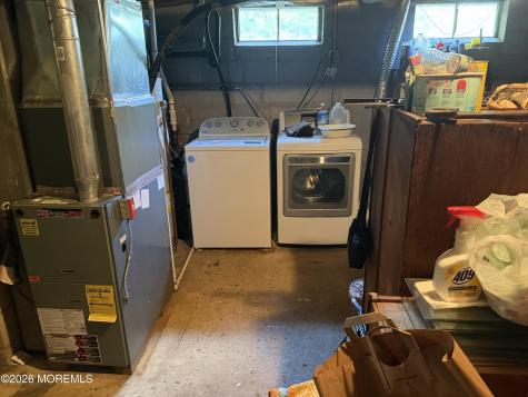 25 Holiday Road Manalapan NJ 07726