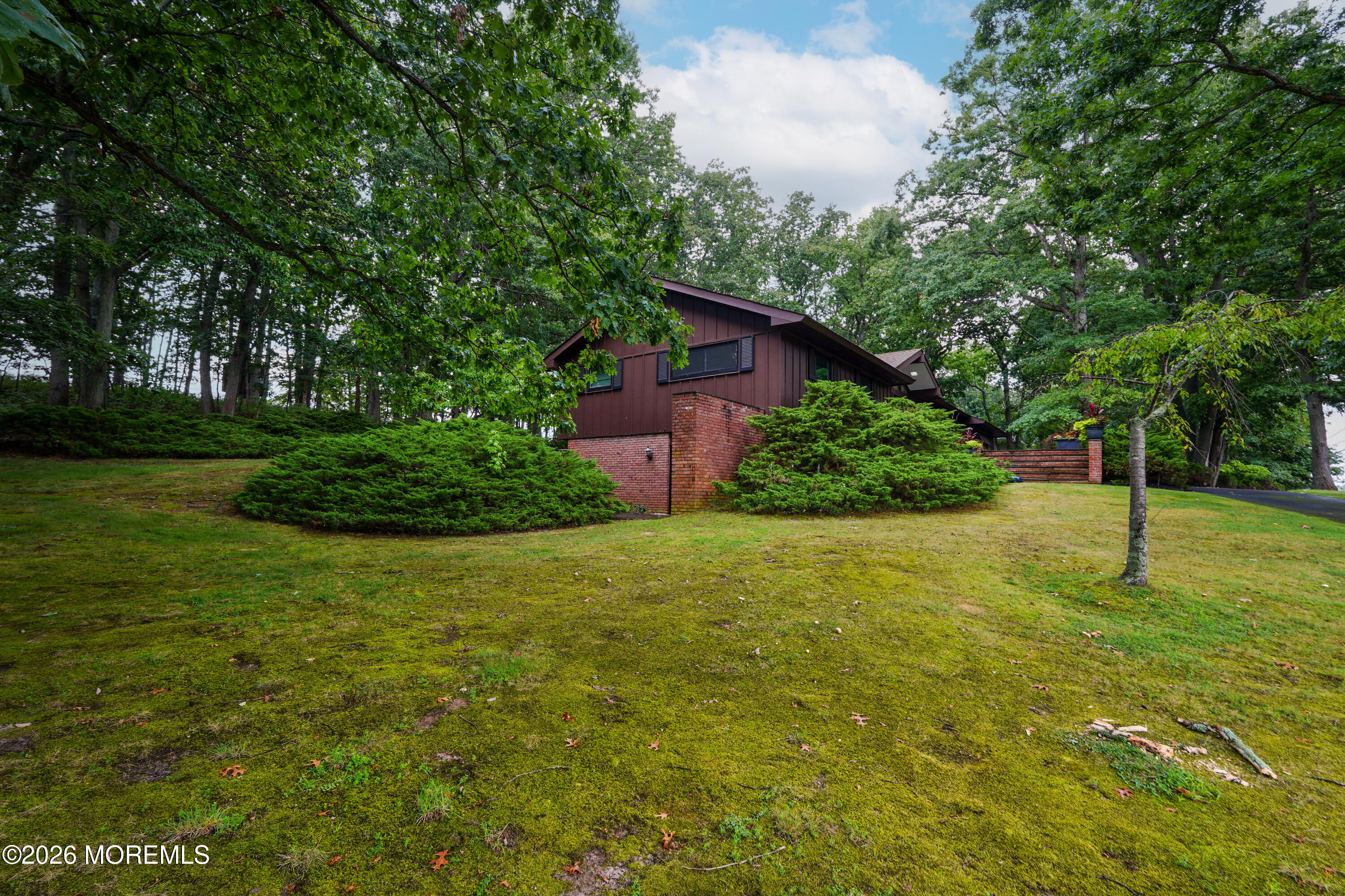 267 Wyckoff Road Eatontown NJ 07724