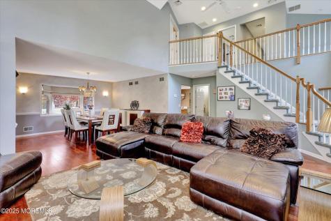 9 Rutherford Court Jackson NJ 08527
