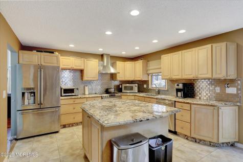 9 Rutherford Court Jackson NJ 08527