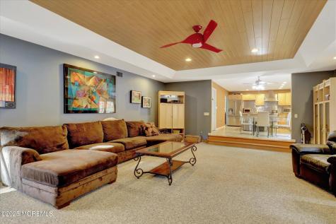 9 Rutherford Court Jackson NJ 08527