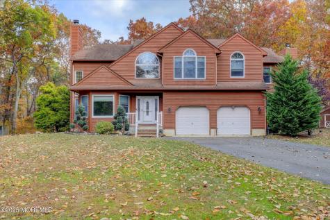 9 Rutherford Court Jackson NJ 08527