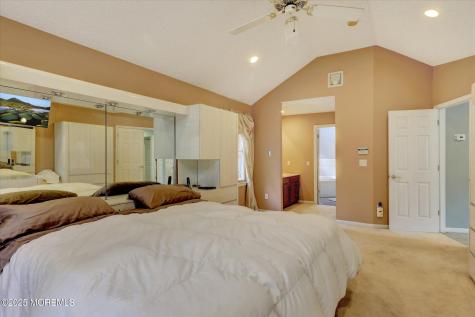 9 Rutherford Court Jackson NJ 08527