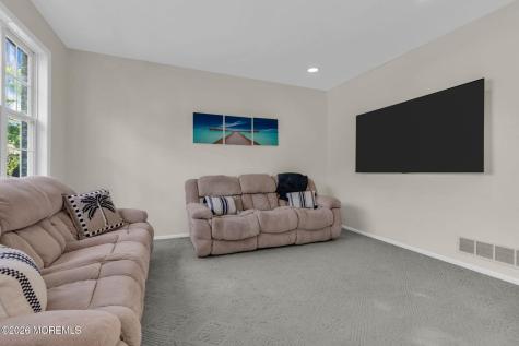 73 Stratton Road Matawan NJ 07747