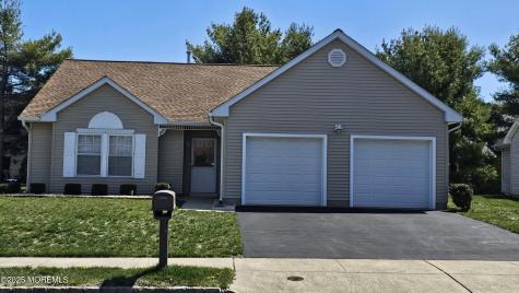 18 Devin Lane Brick NJ 08723