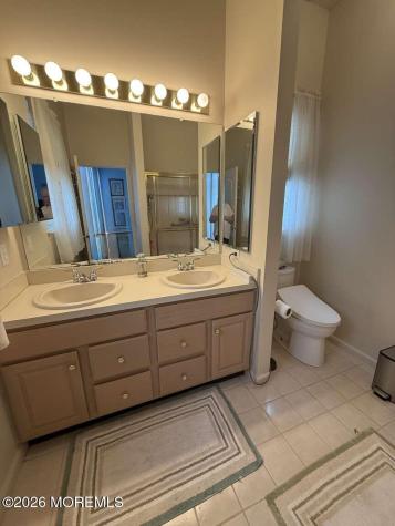 9 Summerfield Drive Lakewood NJ 08701