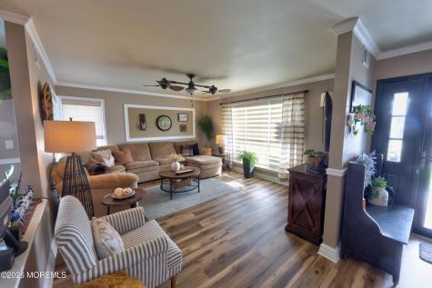 14 Harrow Place Manchester NJ 08759