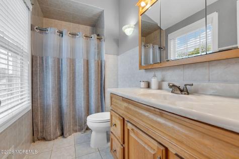 57 Concord Circle Howell NJ 07731
