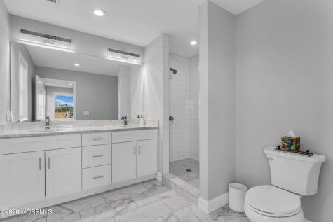 24 Rochester Drive Brick NJ 08723