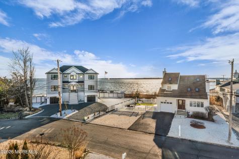 24 Rochester Drive Brick NJ 08723