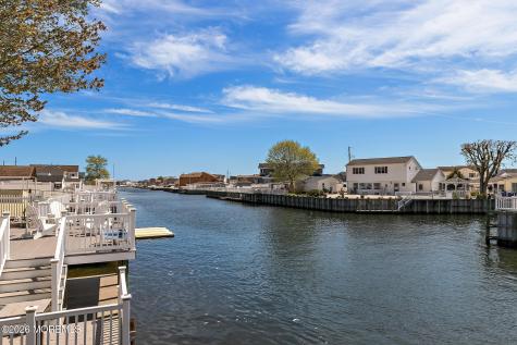 895 Beach Haven West Boulevard Beach Haven West NJ 08050