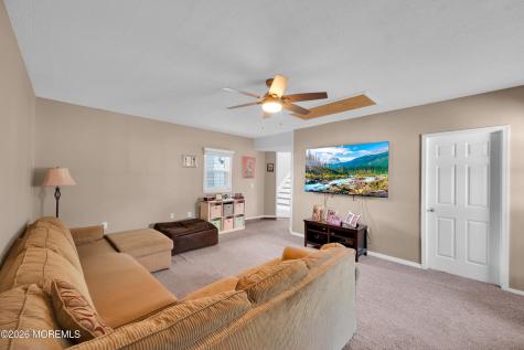 82 Moonlight Court Toms River NJ 08753