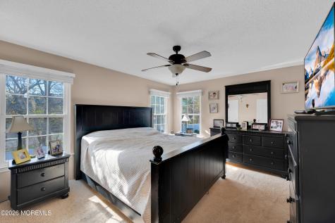82 Moonlight Court Toms River NJ 08753